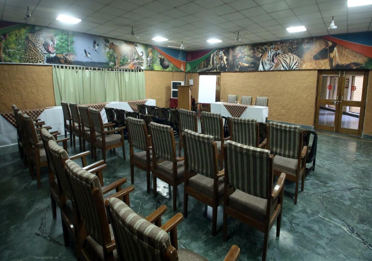 Mpt White Tiger Forest Lodge Tāla Екстериор снимка