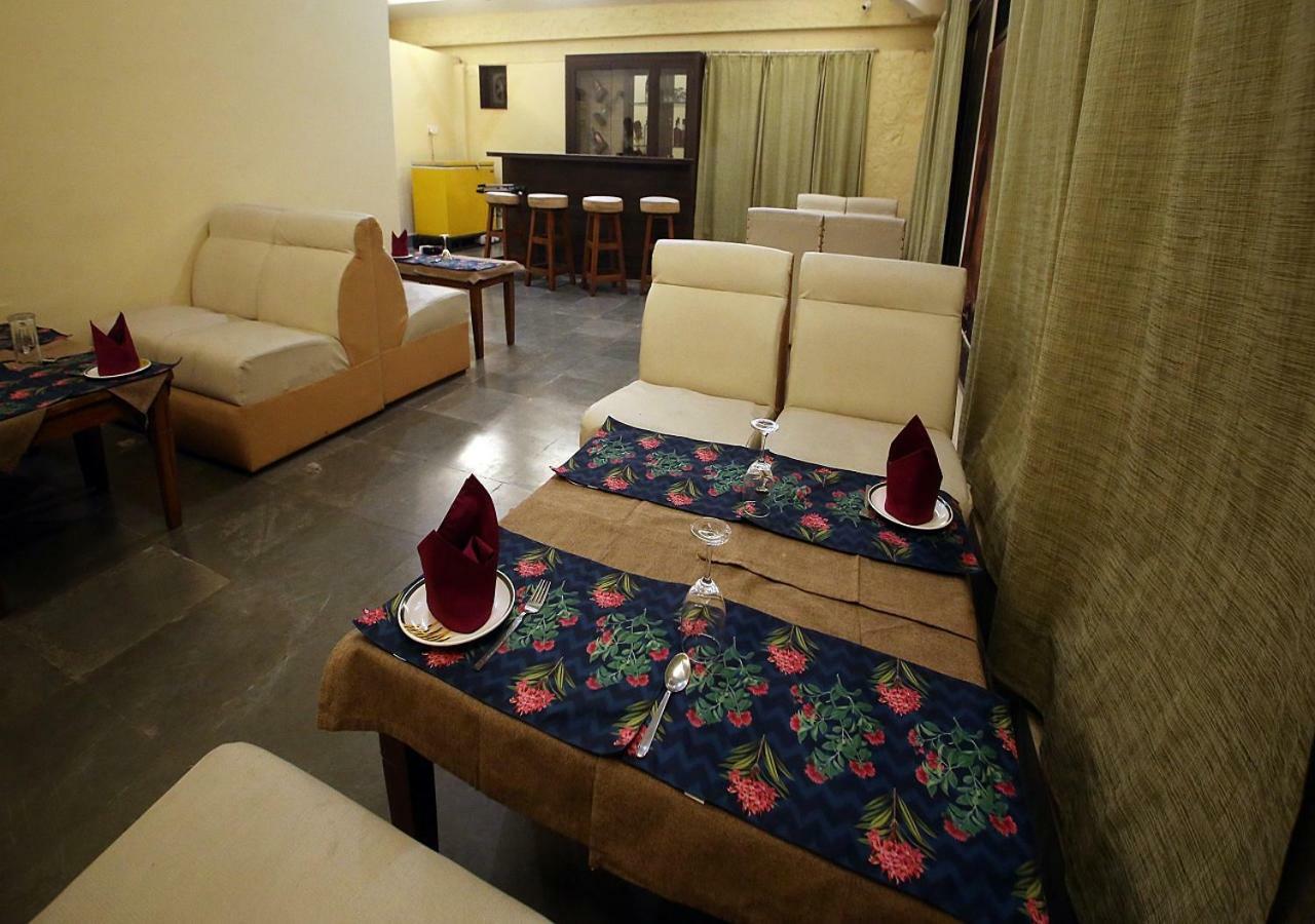Mpt White Tiger Forest Lodge Tāla Екстериор снимка