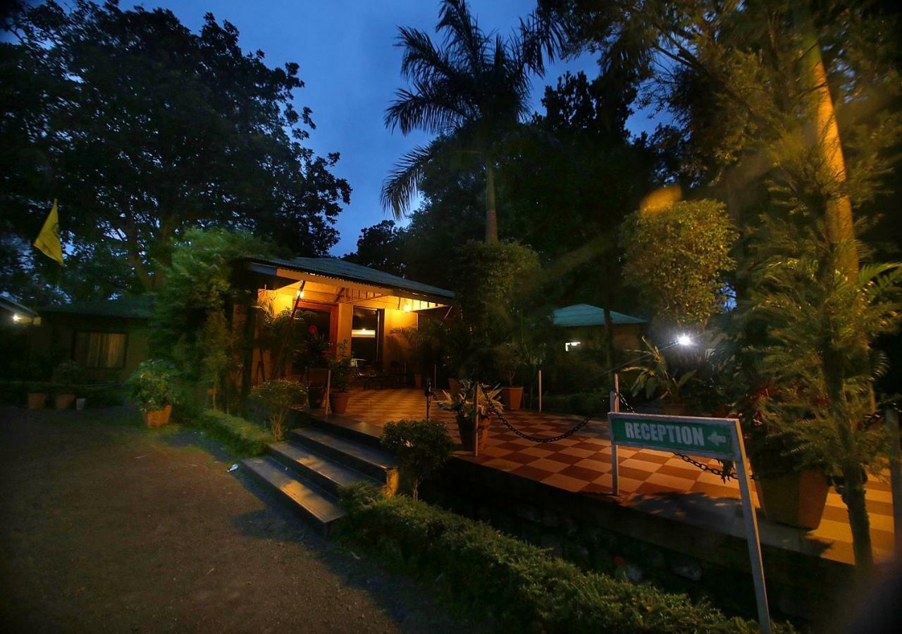 Mpt White Tiger Forest Lodge Tāla Екстериор снимка